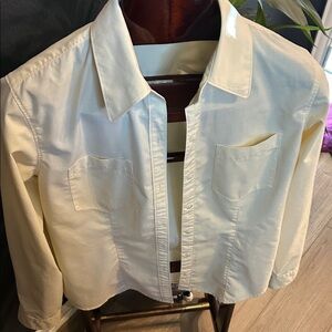 TravelSmith Women's Butter Yellow Button Down Shirt